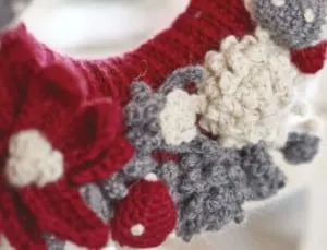 Simply Crochet Magazine Issue 38, crochet christmas gnomes and wreath by Hannah Cross HanJan Crochet
