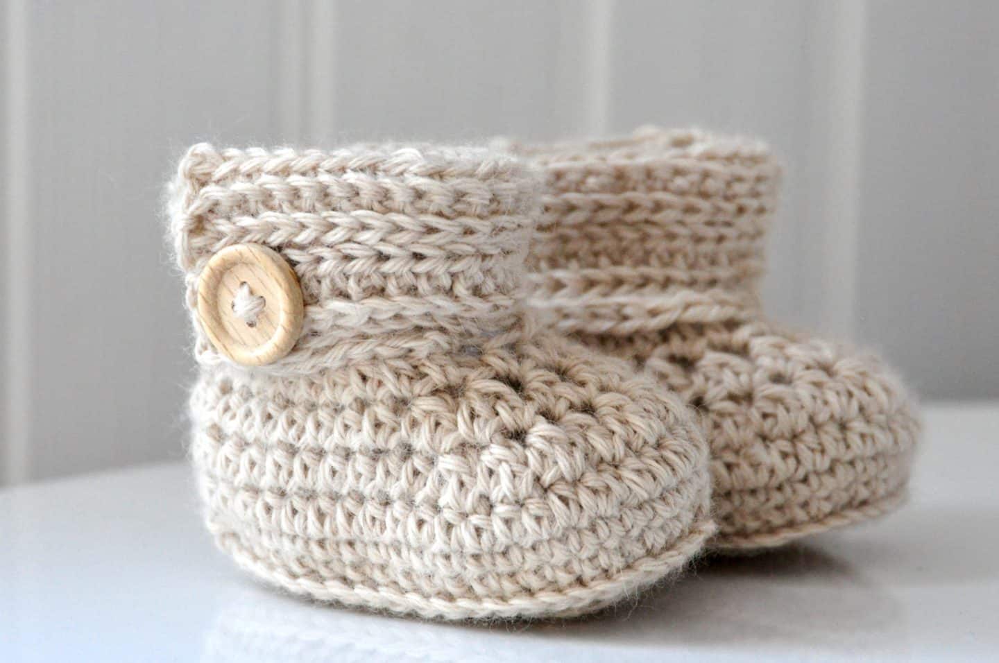 free crochet pattern baby boots