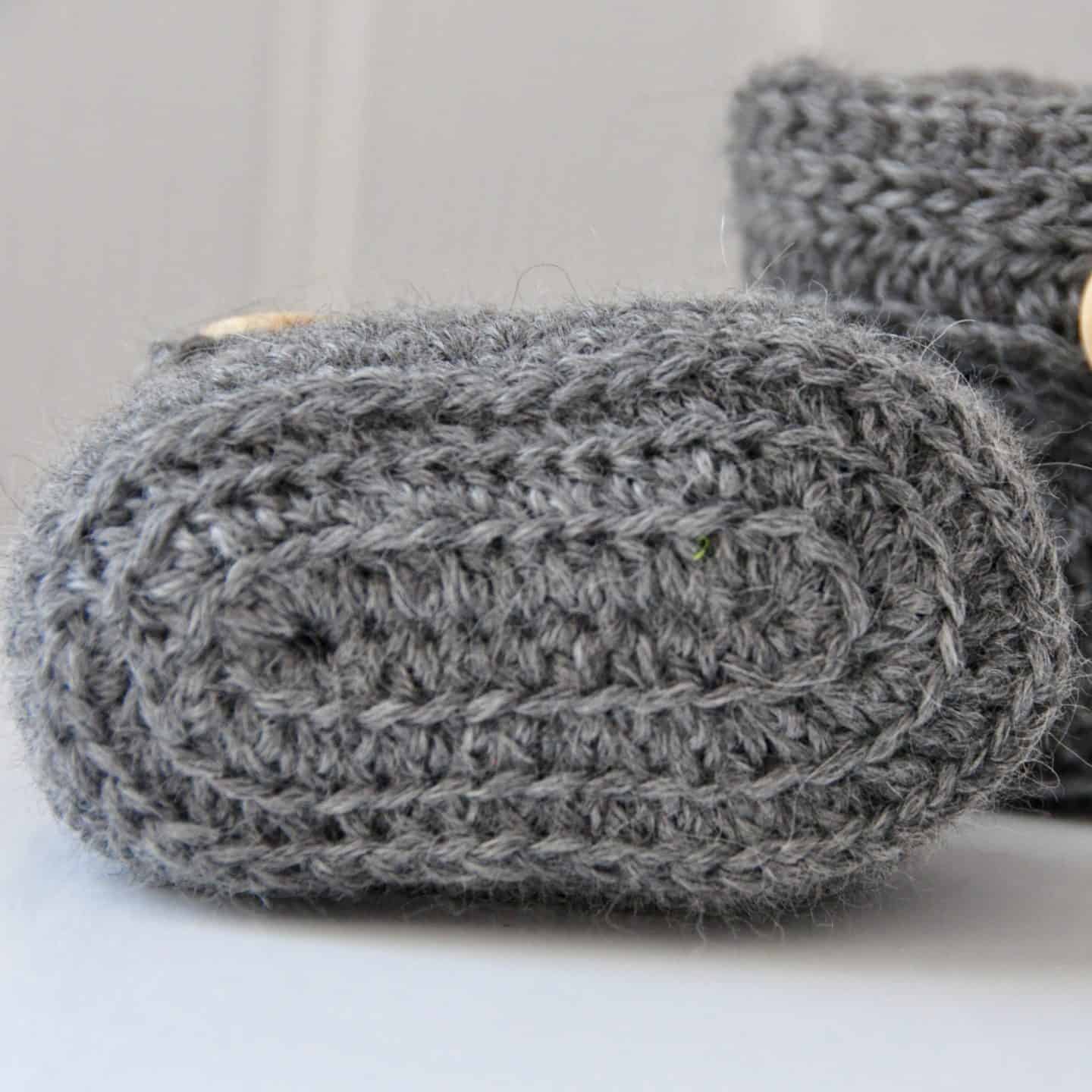 free crochet pattern Hannah Cross baby ugg boots 