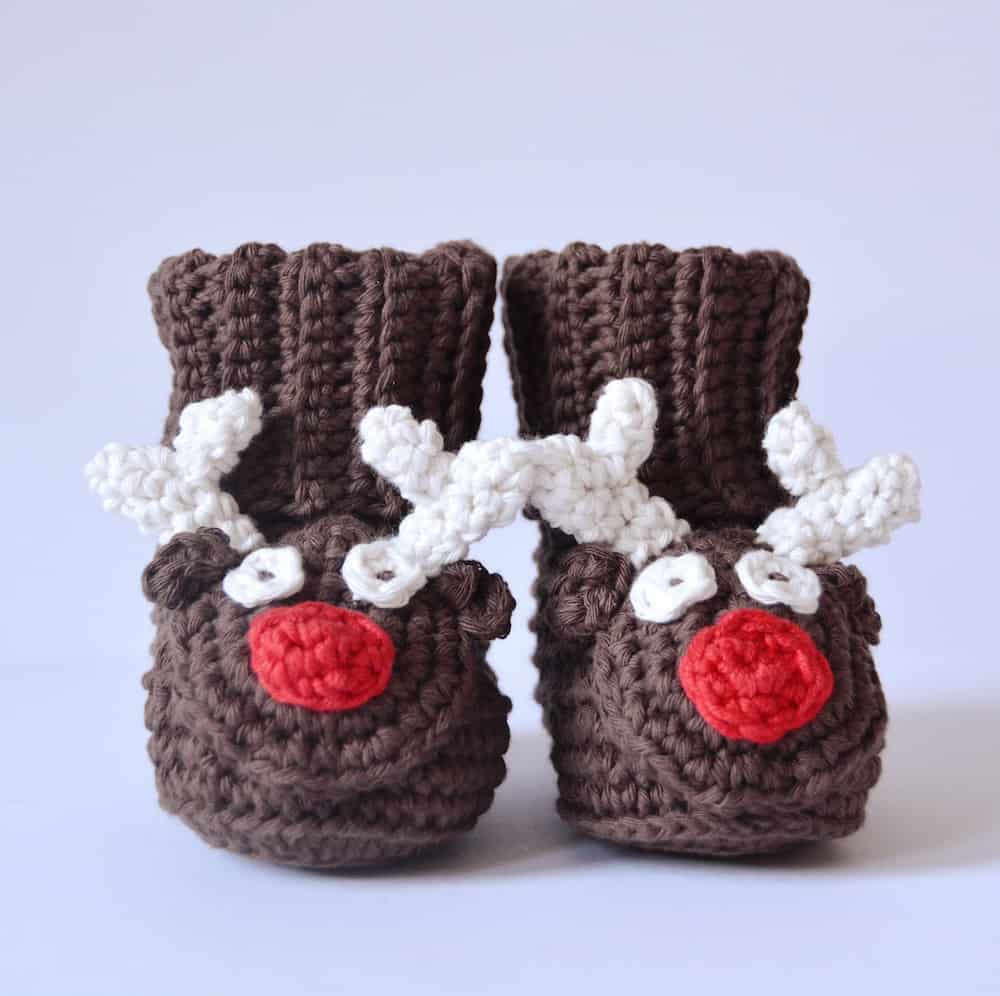 reindeer crochet baby boots, free crochet pattern