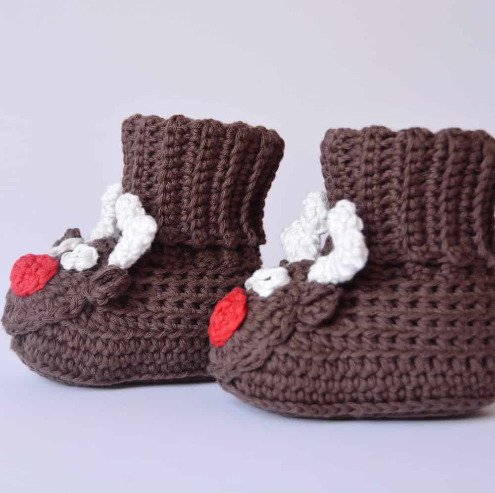crochet baby boots reindeer 