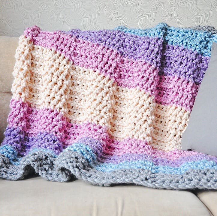 free crochet pattern by HanJan Crochet grande metallic throw 