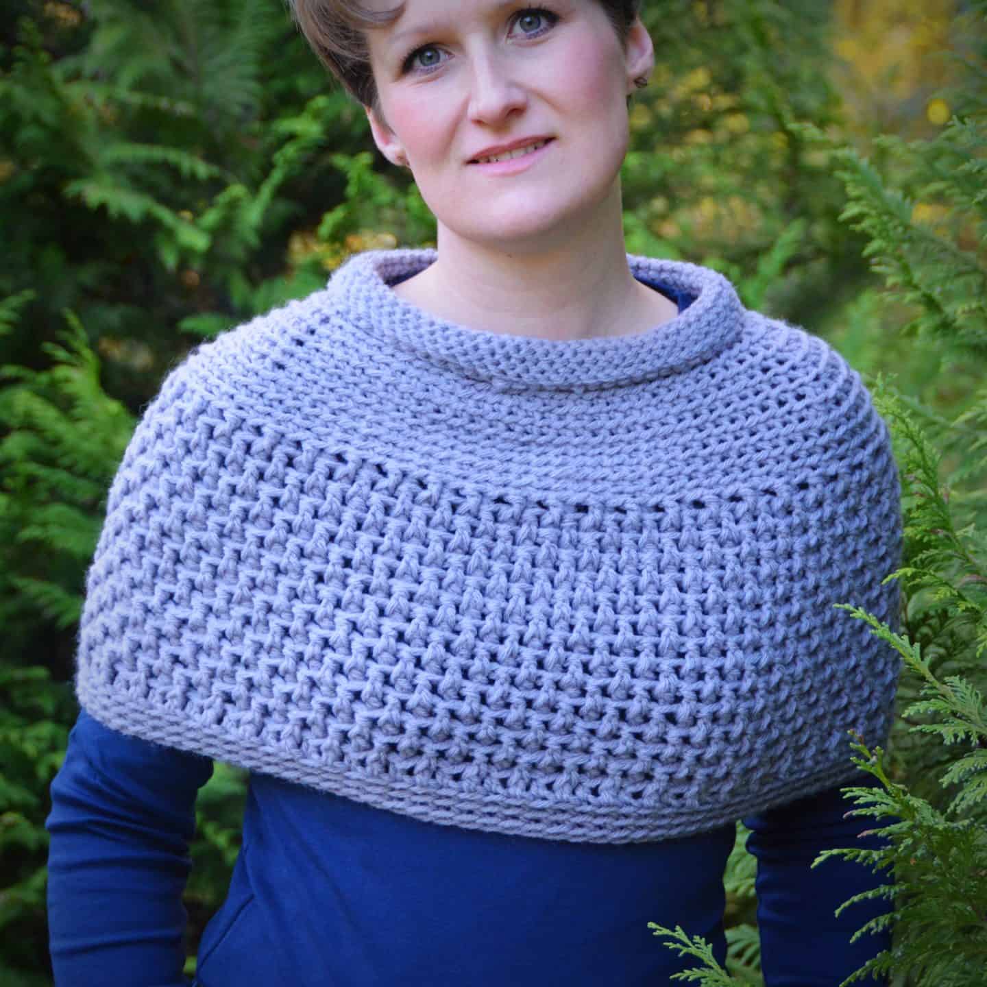 free crochet pattern by Hannah Cross HanJan Crochet Vintage Grey Capelet