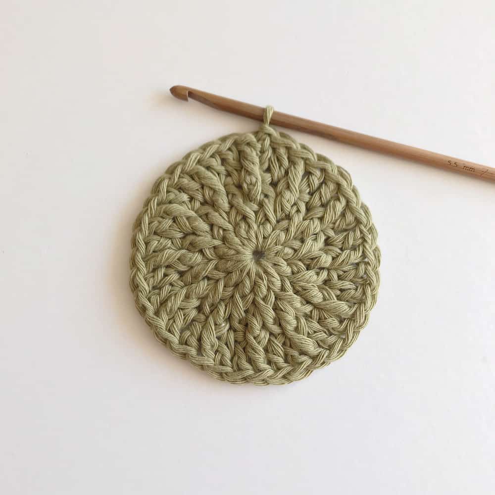 Kaleidoscope Mandala Throw CAL free crochet pattern by Hannah Cross 