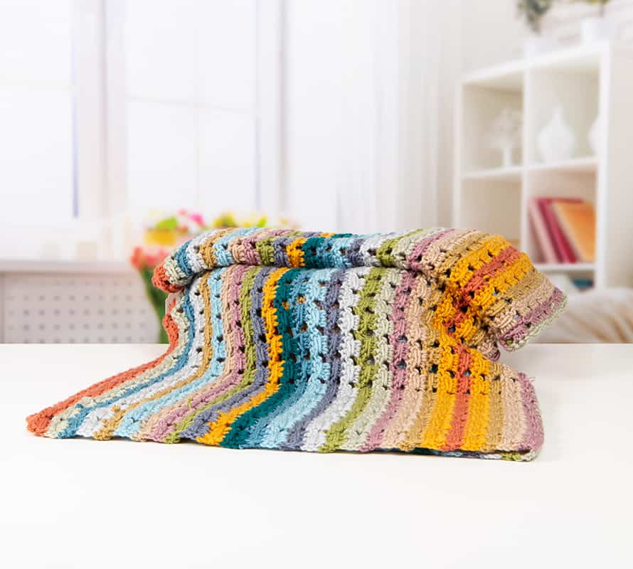 Afternoon Tea Blanket Collection by Hannah Cross HanJan Crochet for Deramores. Free crochet blanket patterns, learn to crochet, easy crochet blanket, vintage crochet blanket