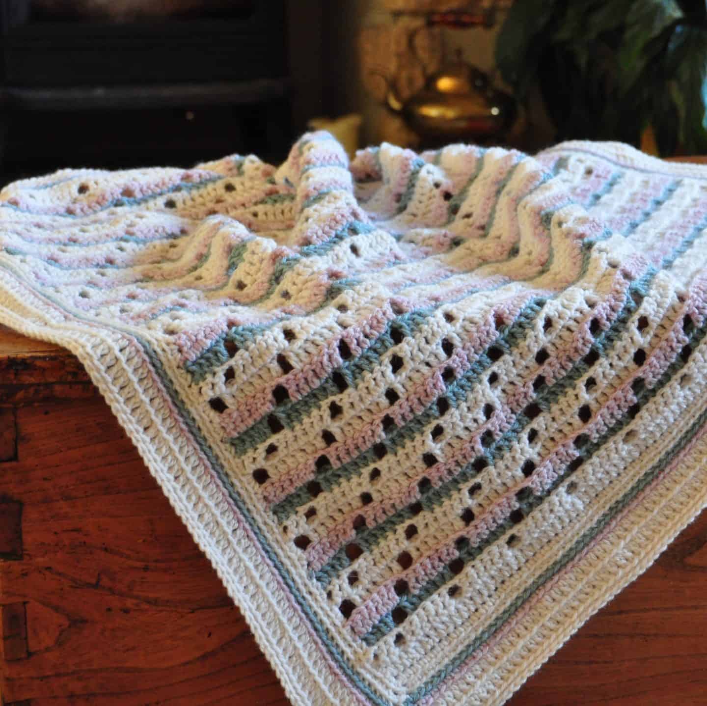 soft steps blanket free crochet pattern by Hannah Cross