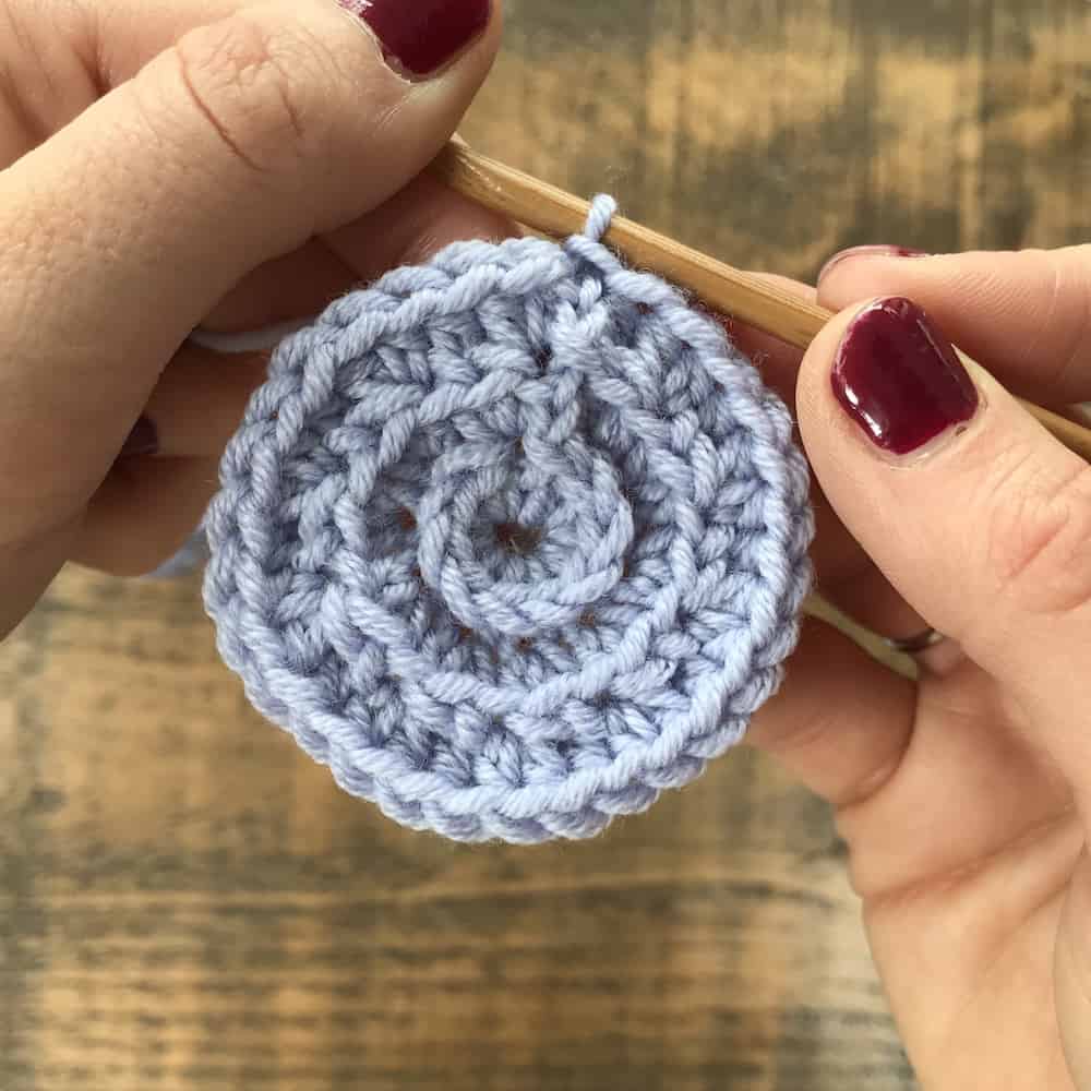 asketweave beanie hats free crochet pattern