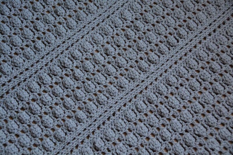 The Oyster Shell Blanket - A Free Crochet Pattern | HanJan Crochet