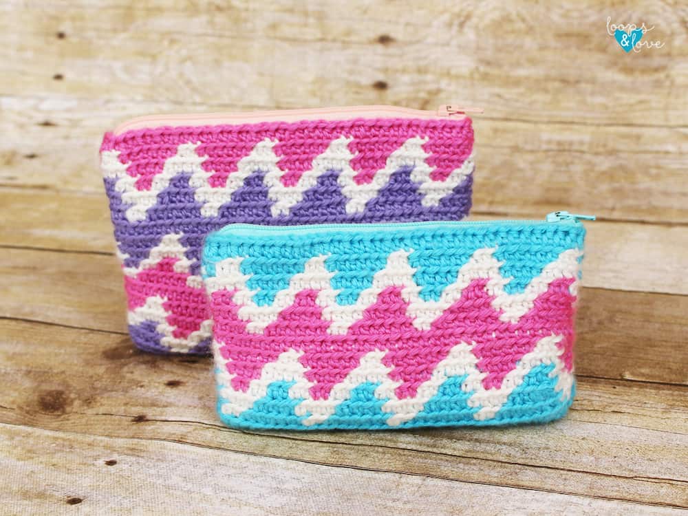 Have you got a huge yarn stash that you need to use up? Here are more than 30 free crochet and knitting patterns to help you make a dent in your yarn stash and make some beautiful items too! The Stash Buster challenge is a 4 week collection of fabulous free crochet and knitting patterns to help keep us busy.