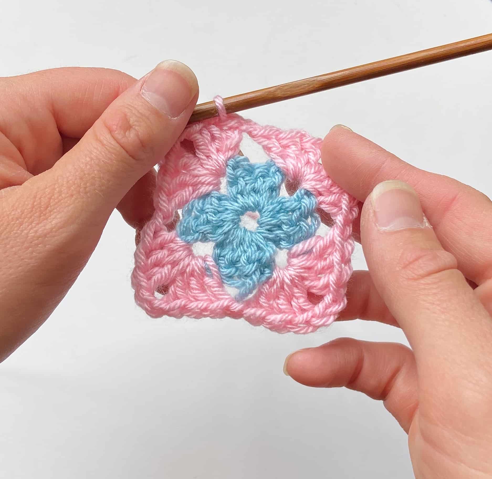 crochet square motif