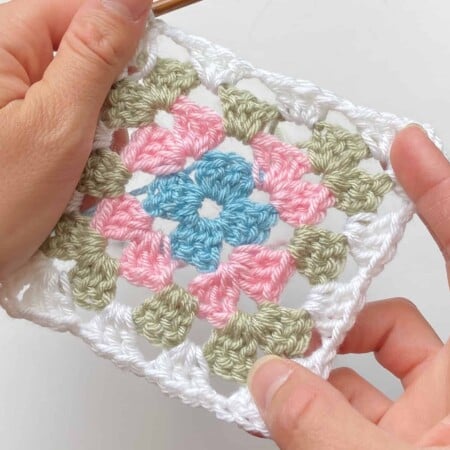 four round crochet granny square motif