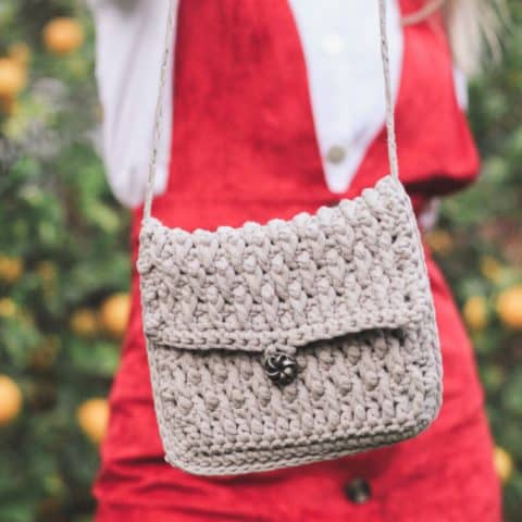 Crocheted Backpack :: Crochet Patterns :: talvi knits.