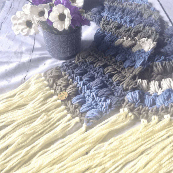 blue and cream crochet scarf