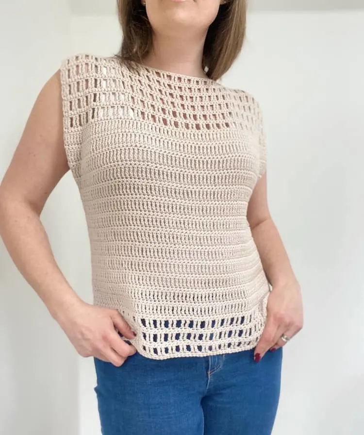 Easy crochet ribbed tank top free pattern - Jenny & Teddy