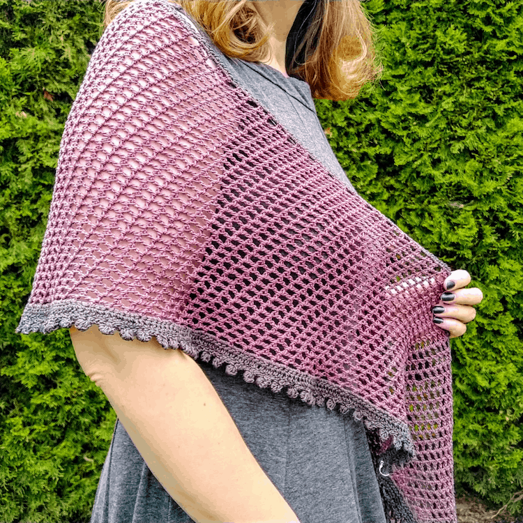 pink and grey crochet summer shawl pattern