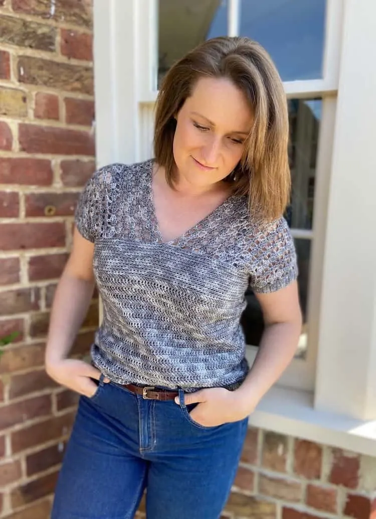 hawthorne v neck crochet top in grey