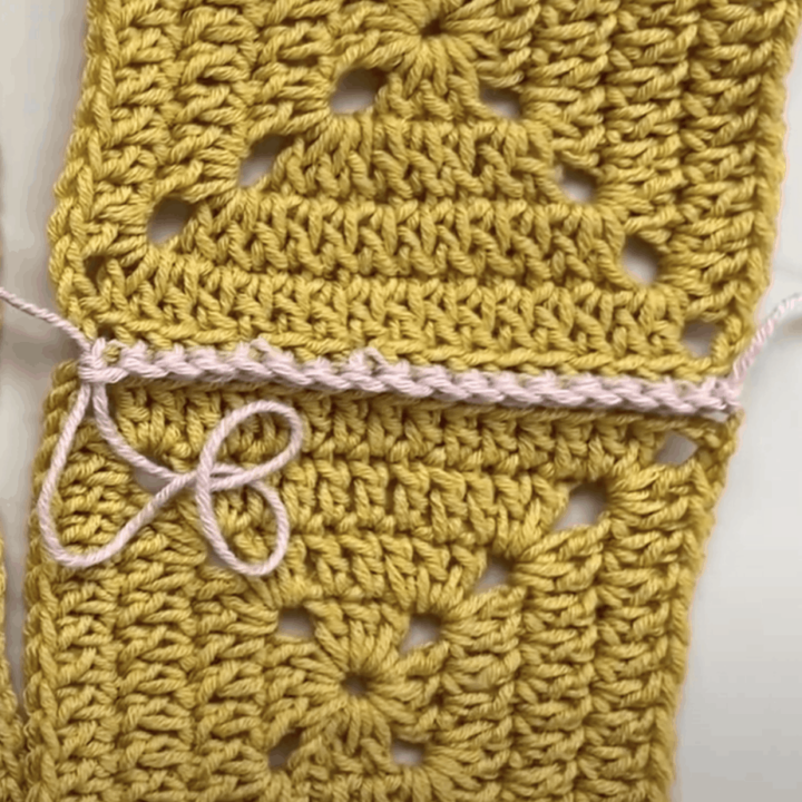 Single Crochet Join (US) / Double Crochet Join (UK)