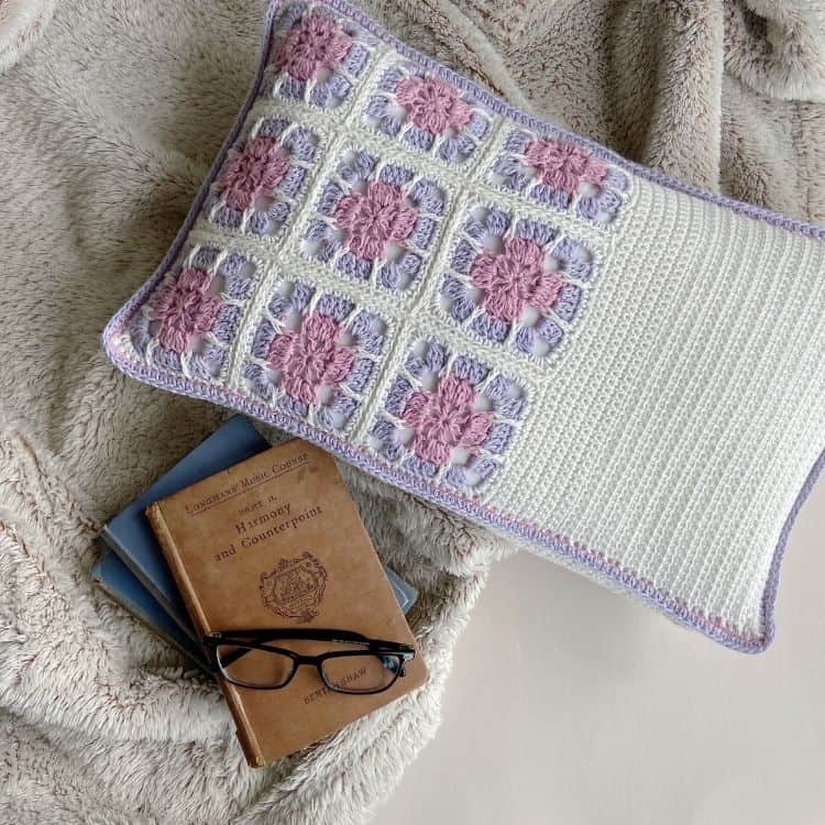 crochet floral granny square pillow pattern