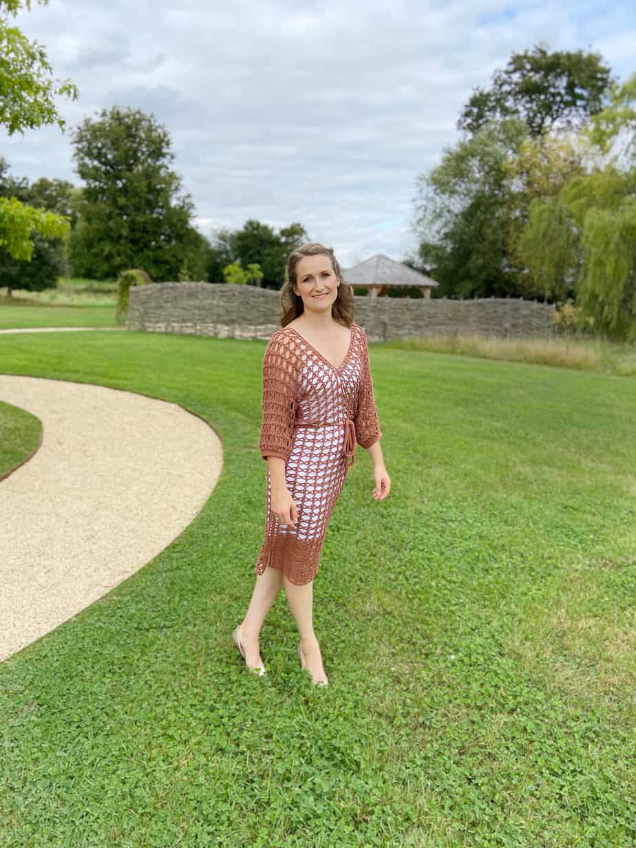 woman at a wedding wearing lace crochet dress pattern