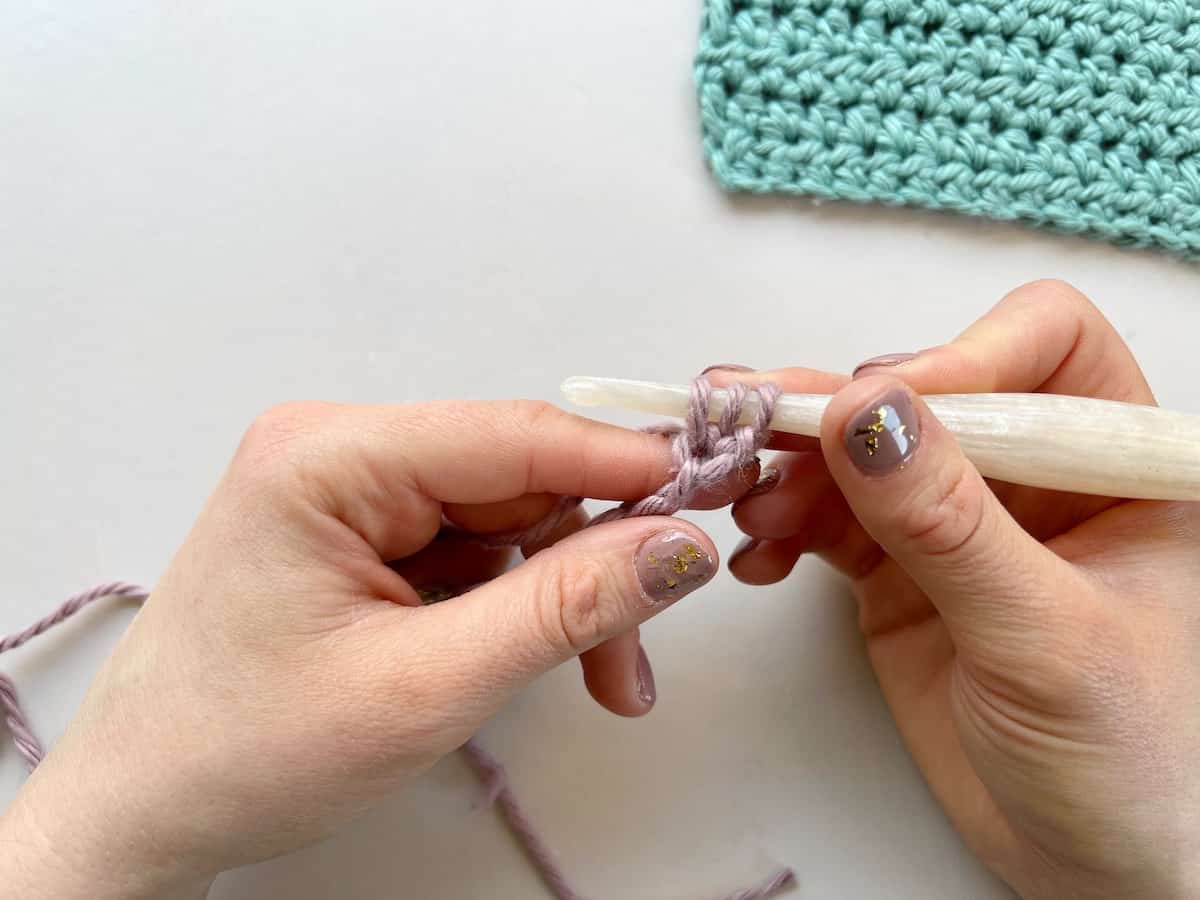 image showing 3 loops on a crochet hook in a hdc stitch