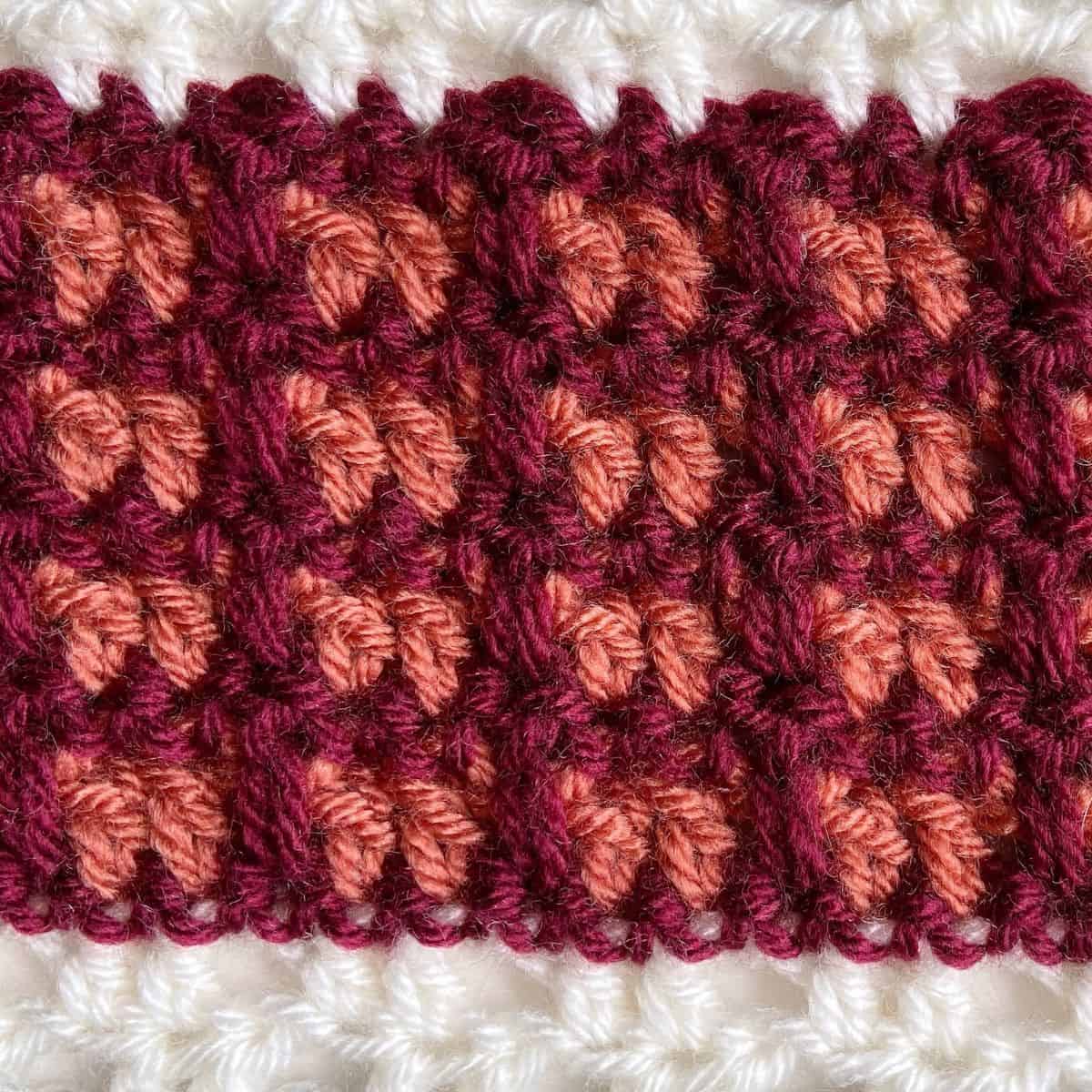 Boxed moss crochet stitch pattern.