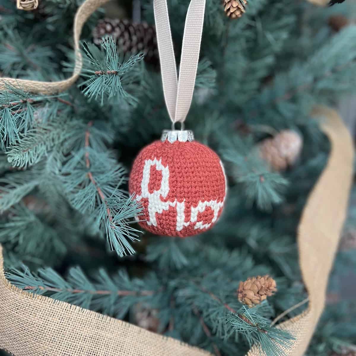 Ho Ho Ho Christmas Crochet Bauble Pattern