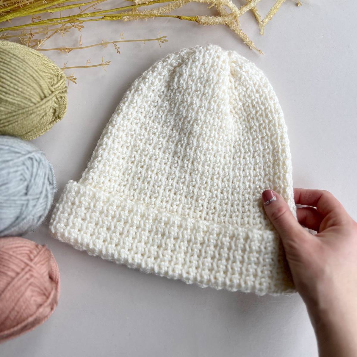 Free Crochet Beanie Pattern in all Sizes | HanJan Crochet