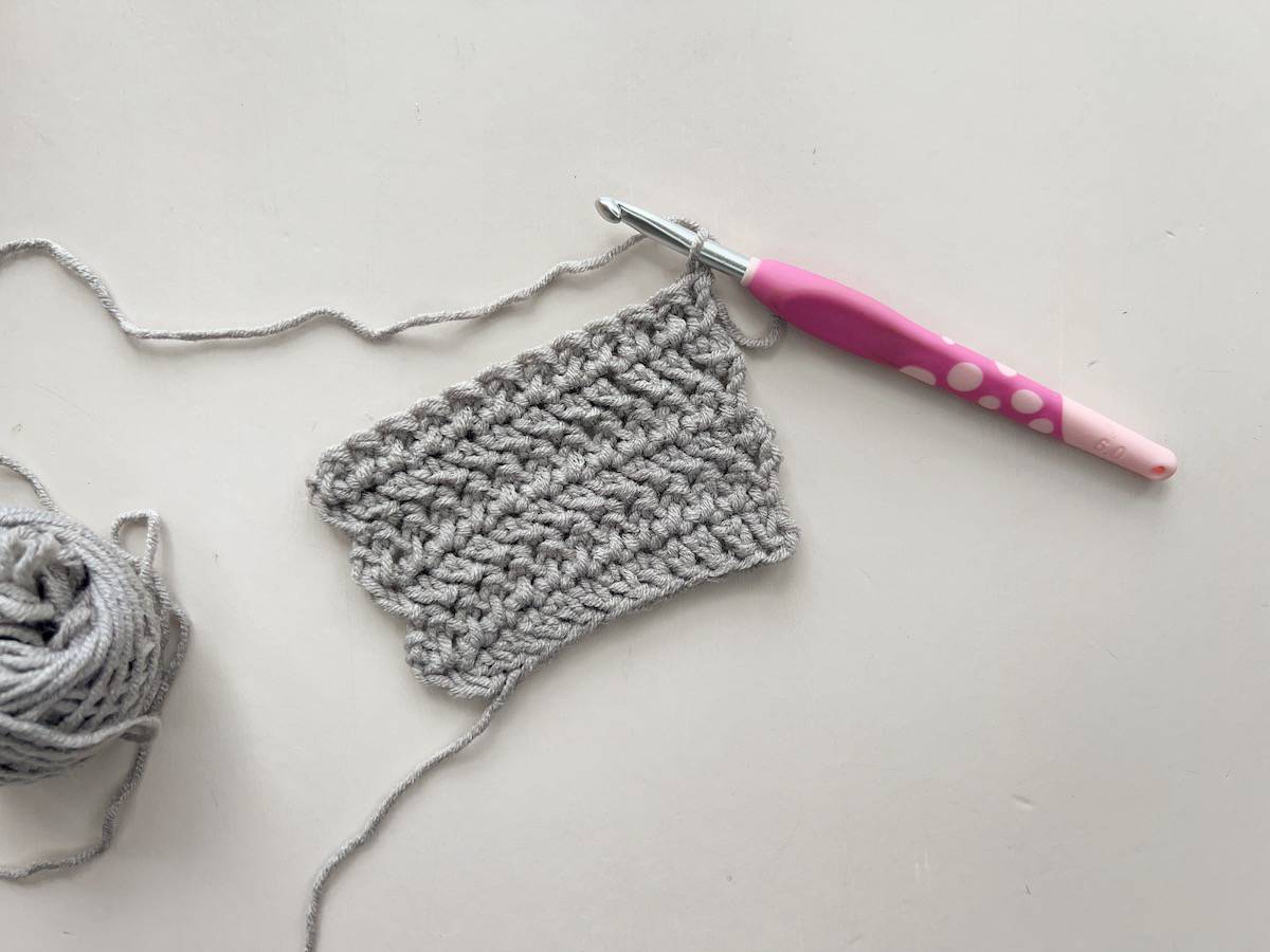 Herringbone double crochet stitch swatch